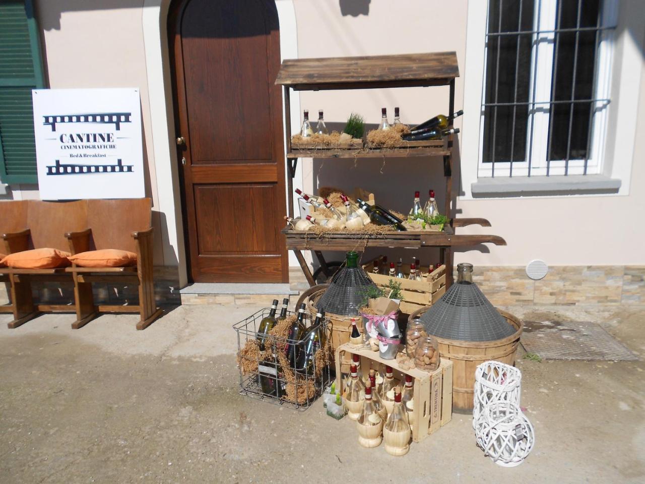 Cantine Cinematografiche Cherasco Exteriör bild