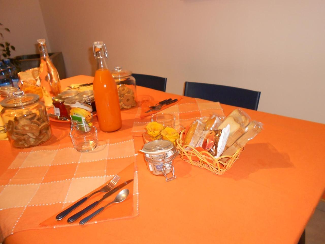 Cantine Cinematografiche Cherasco Exteriör bild