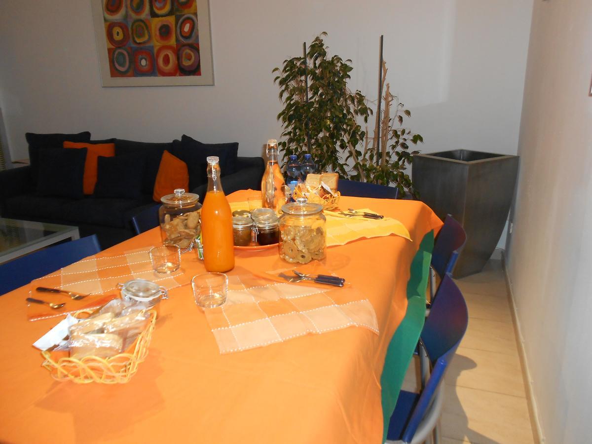 Cantine Cinematografiche Cherasco Exteriör bild